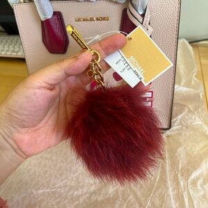 NWT—— Michael Kors large fur pom pom wine red with gold chain